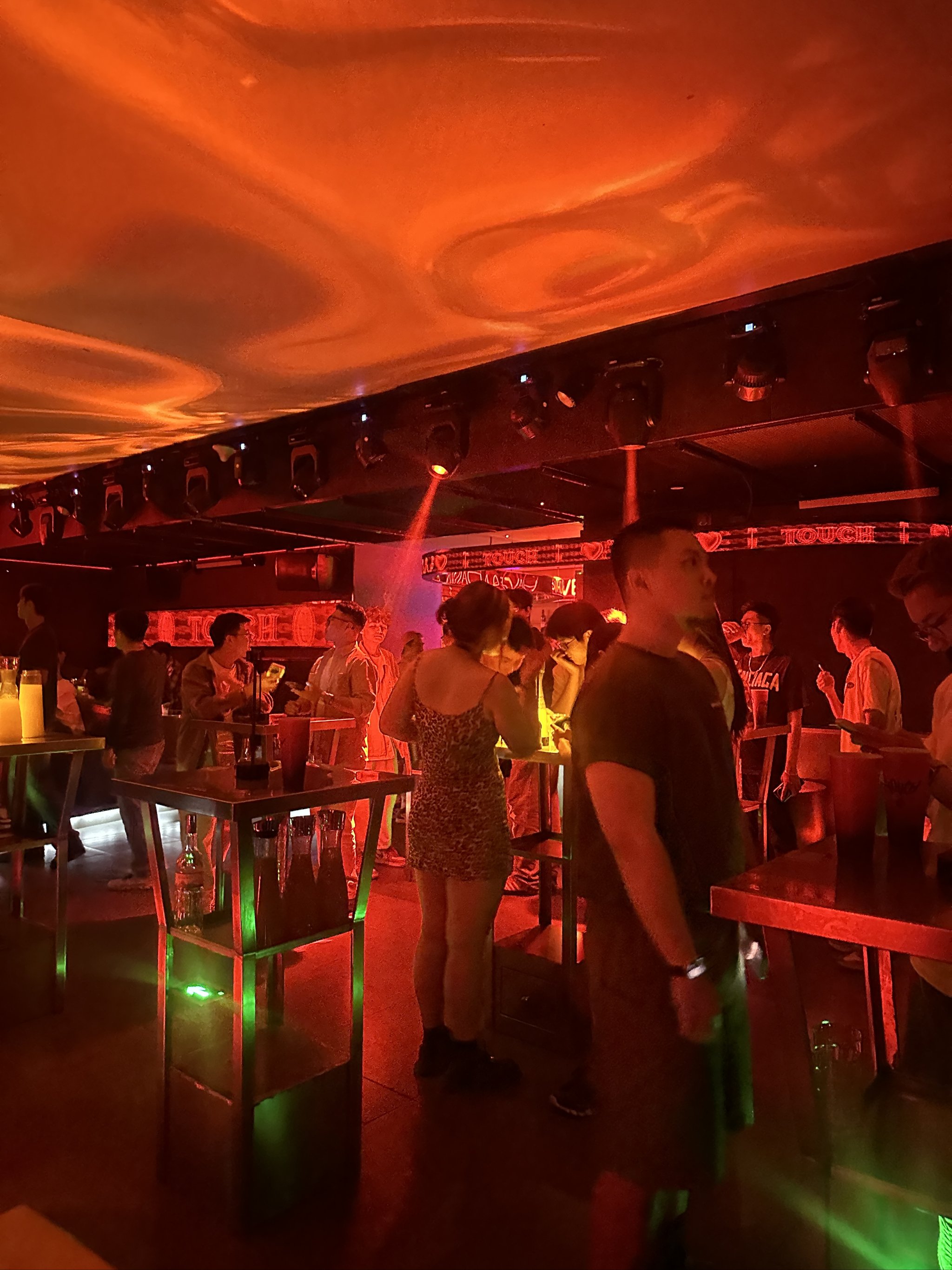 运城商务ktv预订房-永济市ktv预订